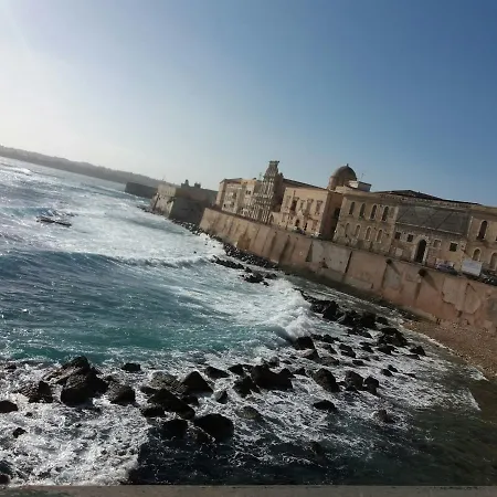 Ai Tintori Di Ortigia Syracuse