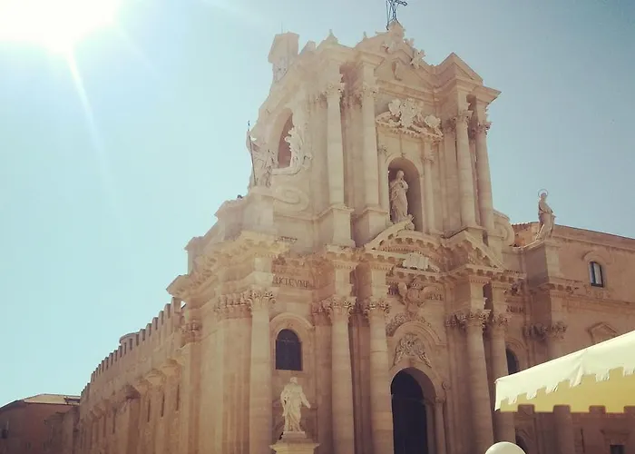 Ai Tintori Di Ortigia * Syracuse